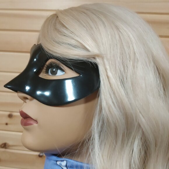 Black Venetian Half Masquerade Mask, Villain Mask - Picture 2 of 5